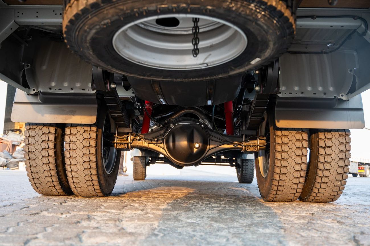 تويوتا كوستر 4.2 DSL MANUAL BUS 30 SEATS | 4x4