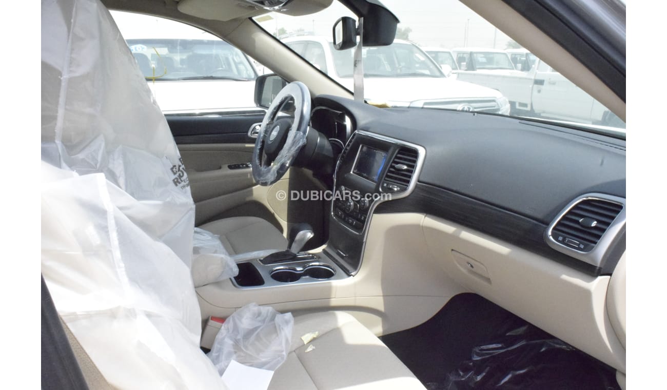 Jeep Grand Cherokee JEEP 2019 MODEL LAREDO AUTO TRANSMISSION SUV PETROL ONLY FOR EXPORT SILVER COLOR