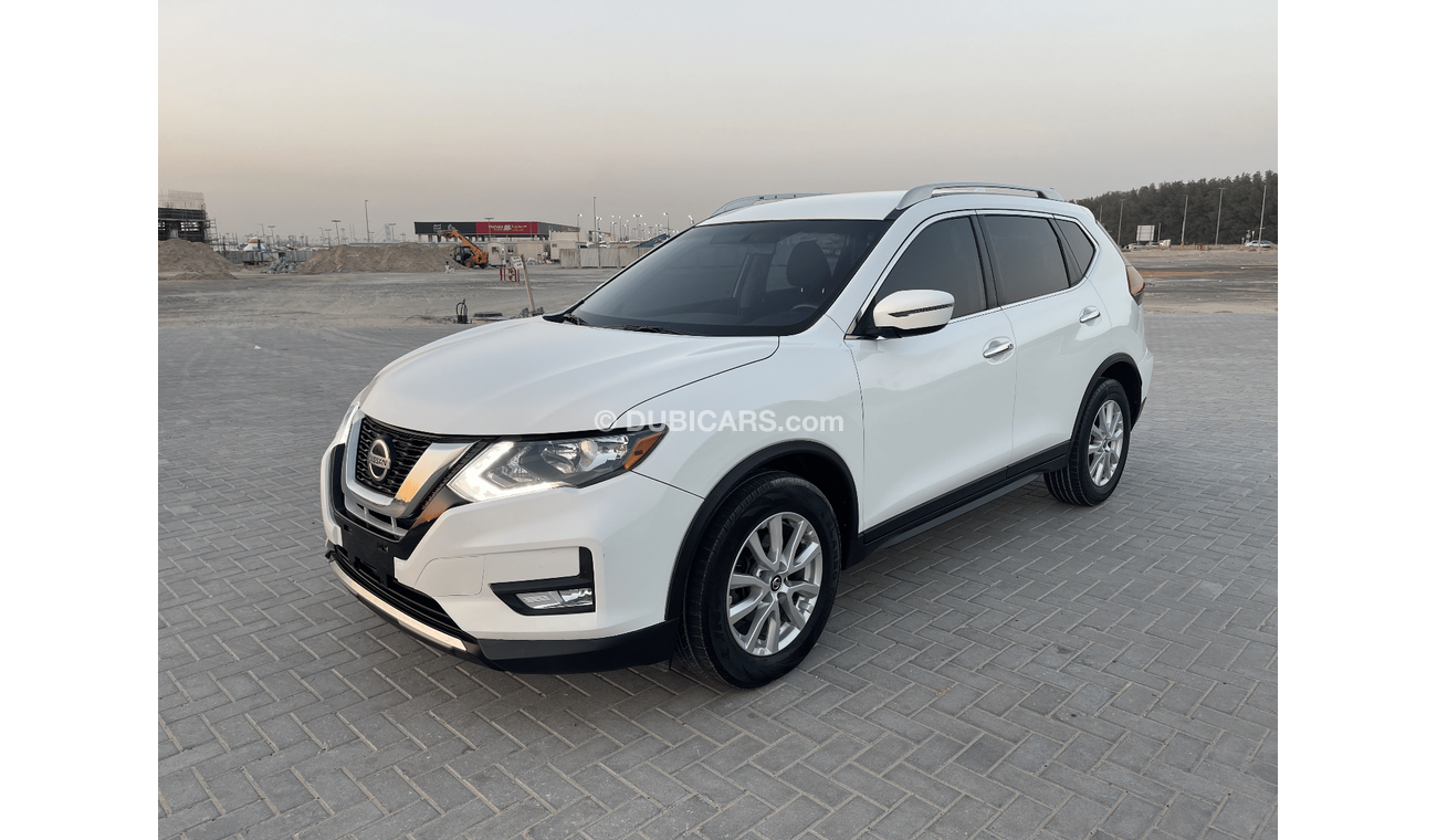 Nissan Rogue nissan rouge 2017 usa in very good    Nissan Pathfinder    Excellent Condition (USA  _ SPEC) - MODEL