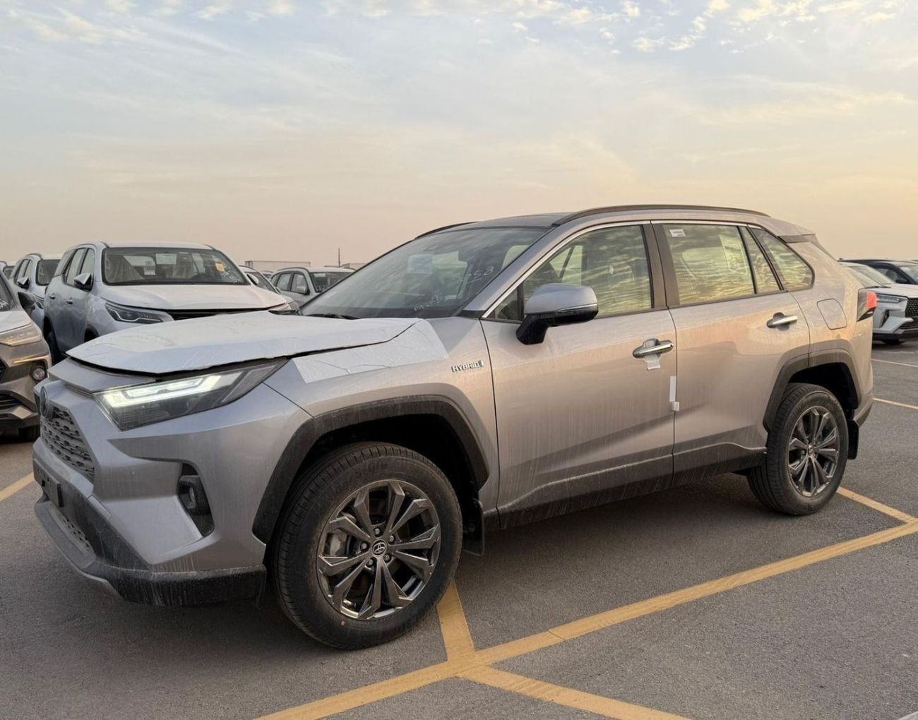 Toyota RAV4 Limited Hybrid 2.5L Petrol Automatic AWD MADE IN JAPAN