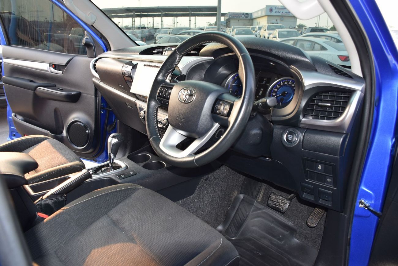 Toyota Hilux S GLX 2.8L AWD A/T