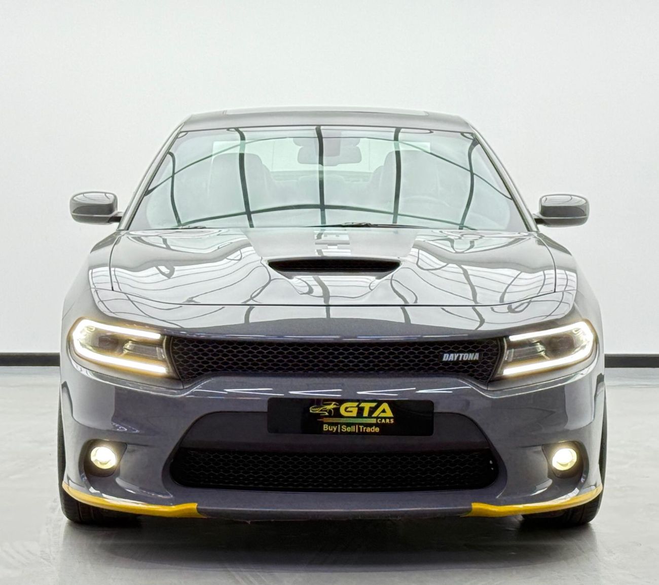 Dodge Charger Daytona R/T 5.7L 2017 Dodge Charger R/T Daytona, Full Service History, Excellent Condition, GCC