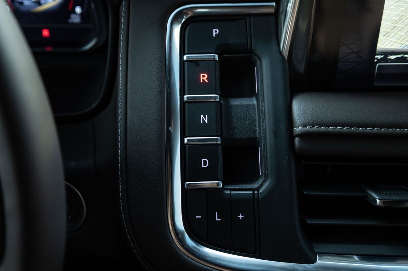 جي أم سي يوكون 5.3 V8 SLE (2WD)