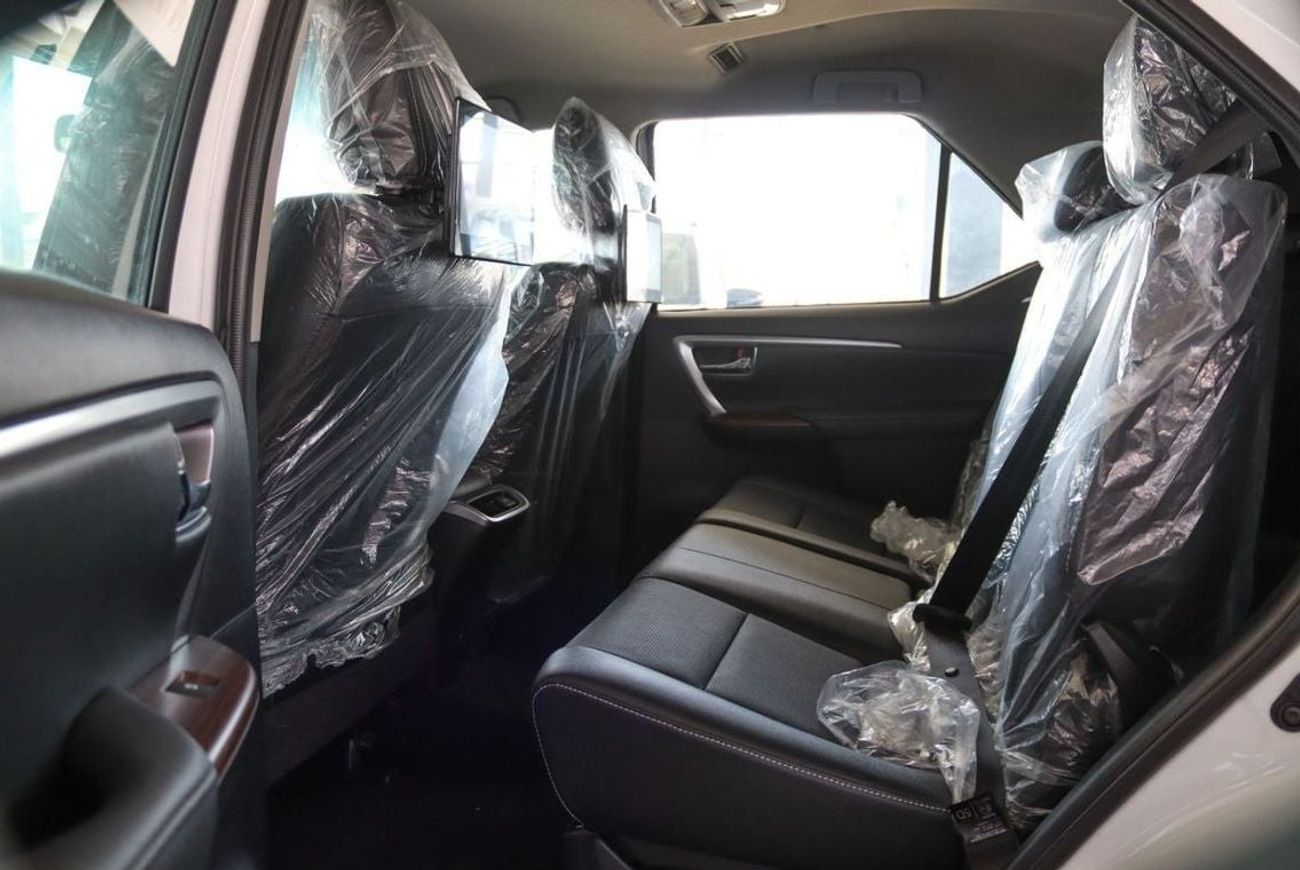 تويوتا فورتونر 2025 FORTUNER VXR 4.0 V6 PETROL/GASOLINA - **EXPORT ONLY**التصدير فقط خارج الخليج**