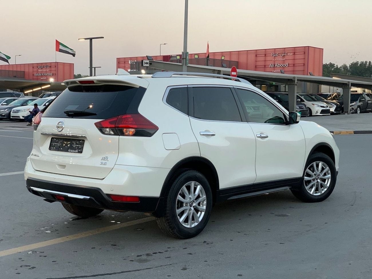 Nissan XTrail S 2.5L (169 HP) FWD (5 Seater)