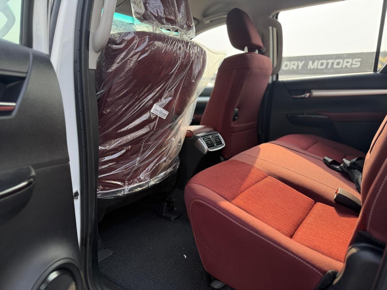 تويوتا هيلوكس HILUX D/C , GLXS-V , Full Option SR5 , 2.7L Petrol 4X4 , 2025 Model