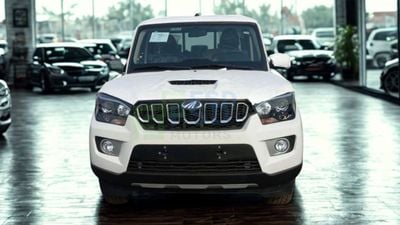 Mahindra Pik Up Mahindra S6 Pickup D-Cab M/T 4x4 MY-2025