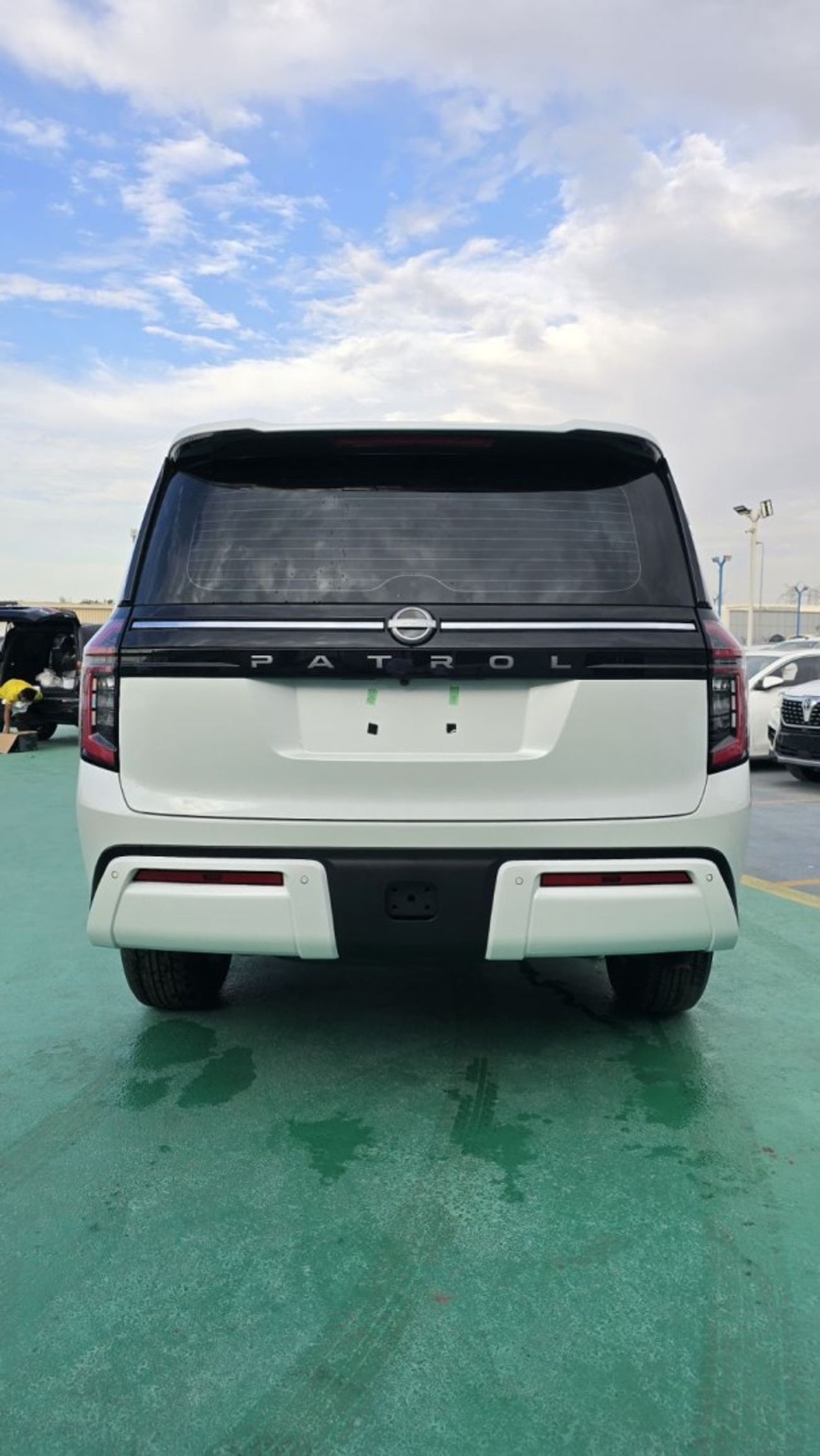 نيسان باترول XE 3.8L