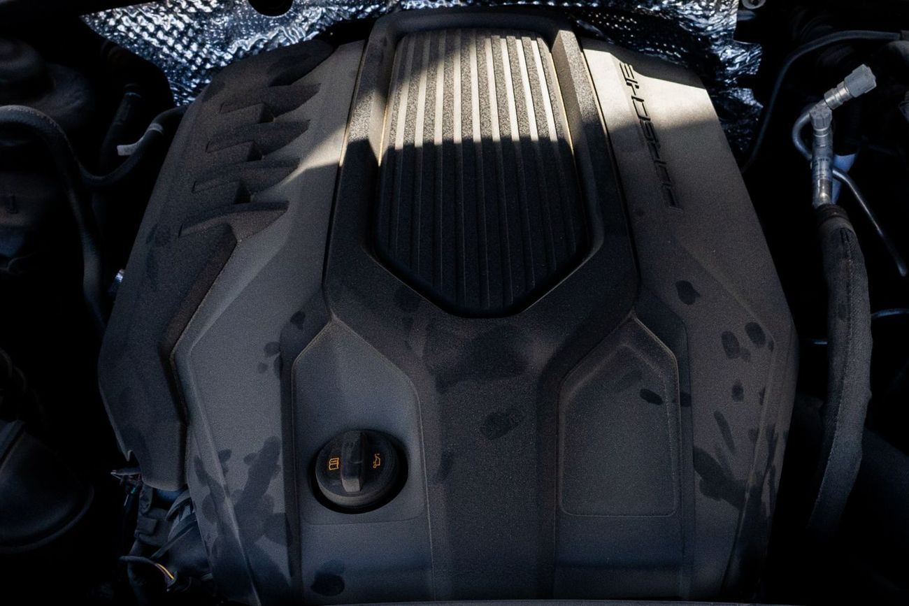 بورش ماكان Std 2.0L (260 HP)