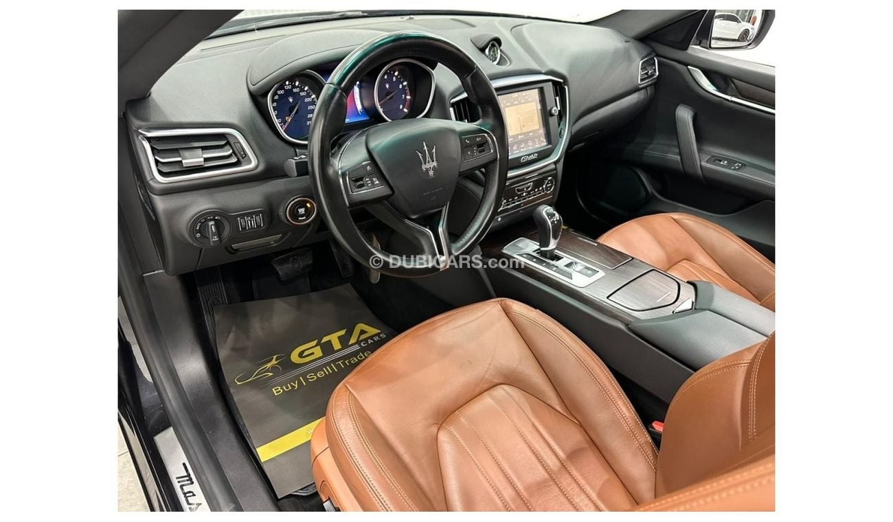 Maserati Ghibli Std 2014 Maserati Ghibli, Service History, Excellent Condition, GCC
