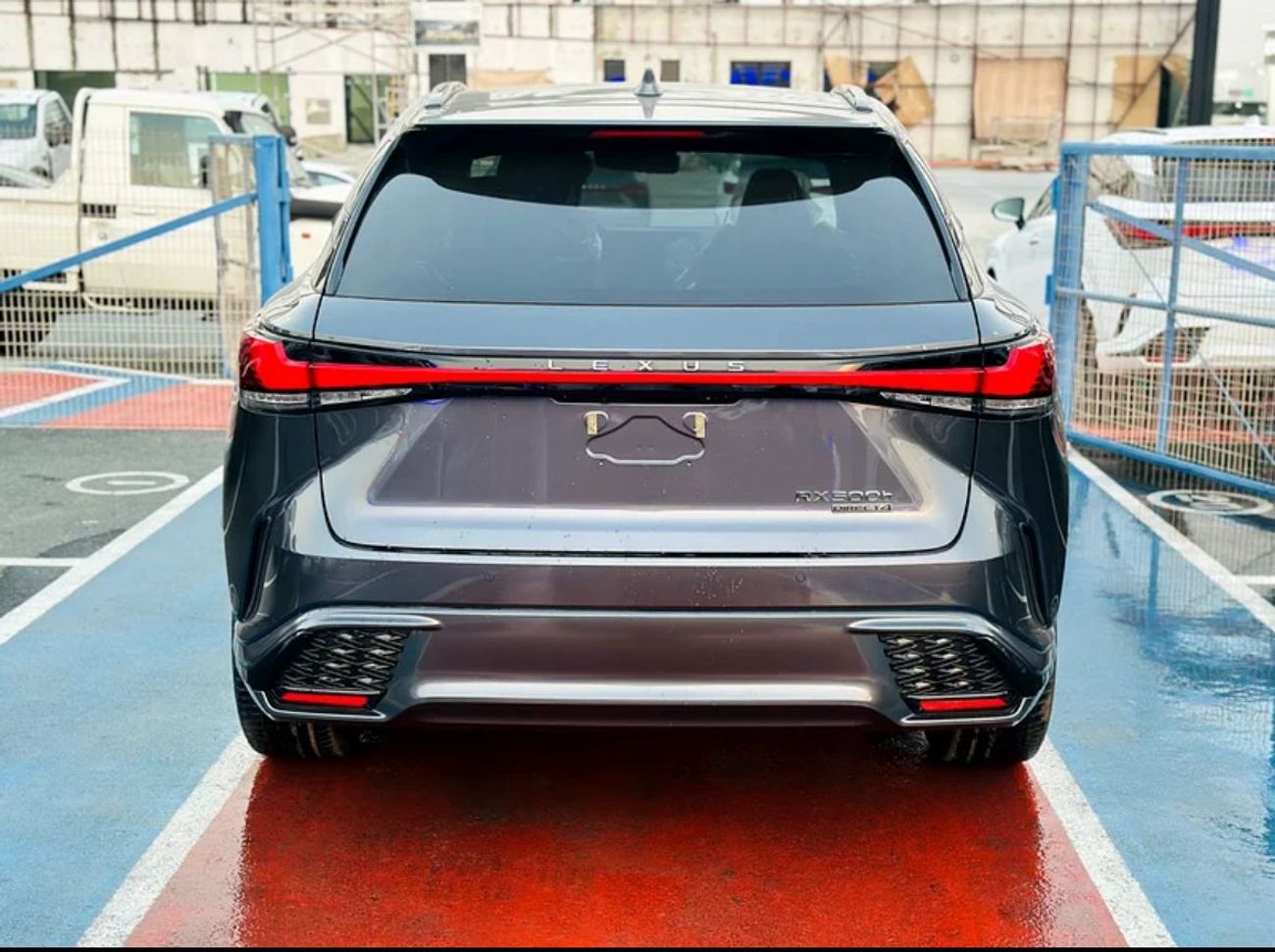 لكزس RX 500h