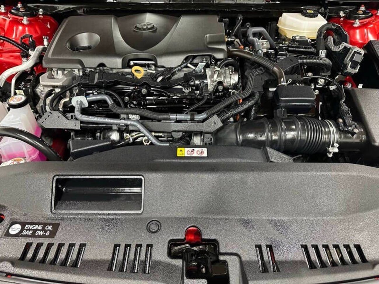 تويوتا كامري XLE 2.5L Hybrid