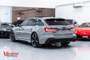 Audi RS6 STD Audi RS6 4.0 TFSI quattro