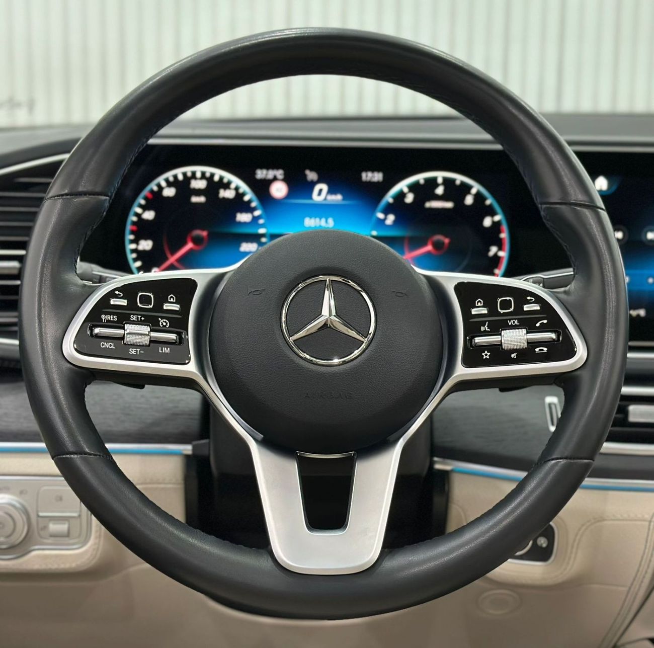 Mercedes-Benz GLE 450 AMG 2021 Mercedes Benz GLE450 AMG 4MATIC, Oct 2026 Mercedes Warranty, Full Mercedes Service History, GCC