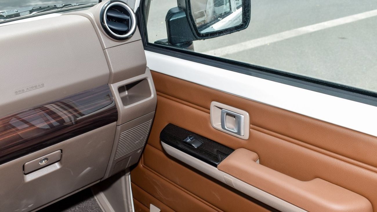 Toyota Land Cruiser 70 4.0L V6 Auto Transmission