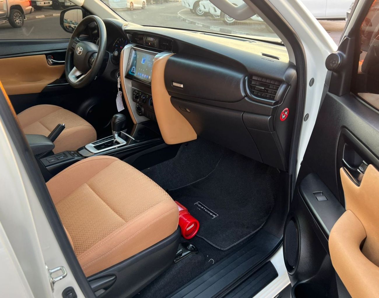 Toyota Fortuner 2019 Toyota Fortuner EXR 2.7 L V4 -AWD 4x4 - Rear CAM & Sensor - Cruise Control -  71000 km