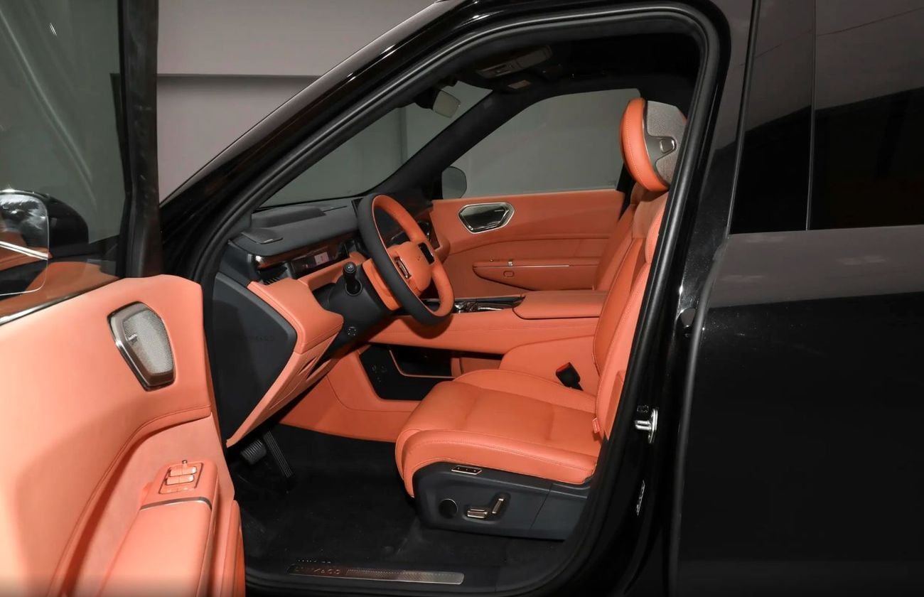 Lynk & Co 900 FLAGSHIP 2.0T