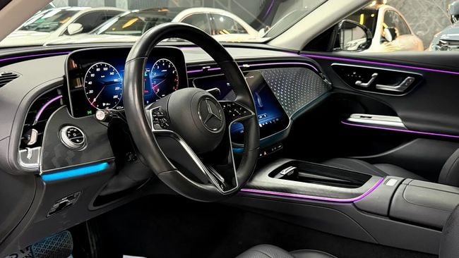 Mercedes-Benz E-Class 4MATIC, миниатюра 24
