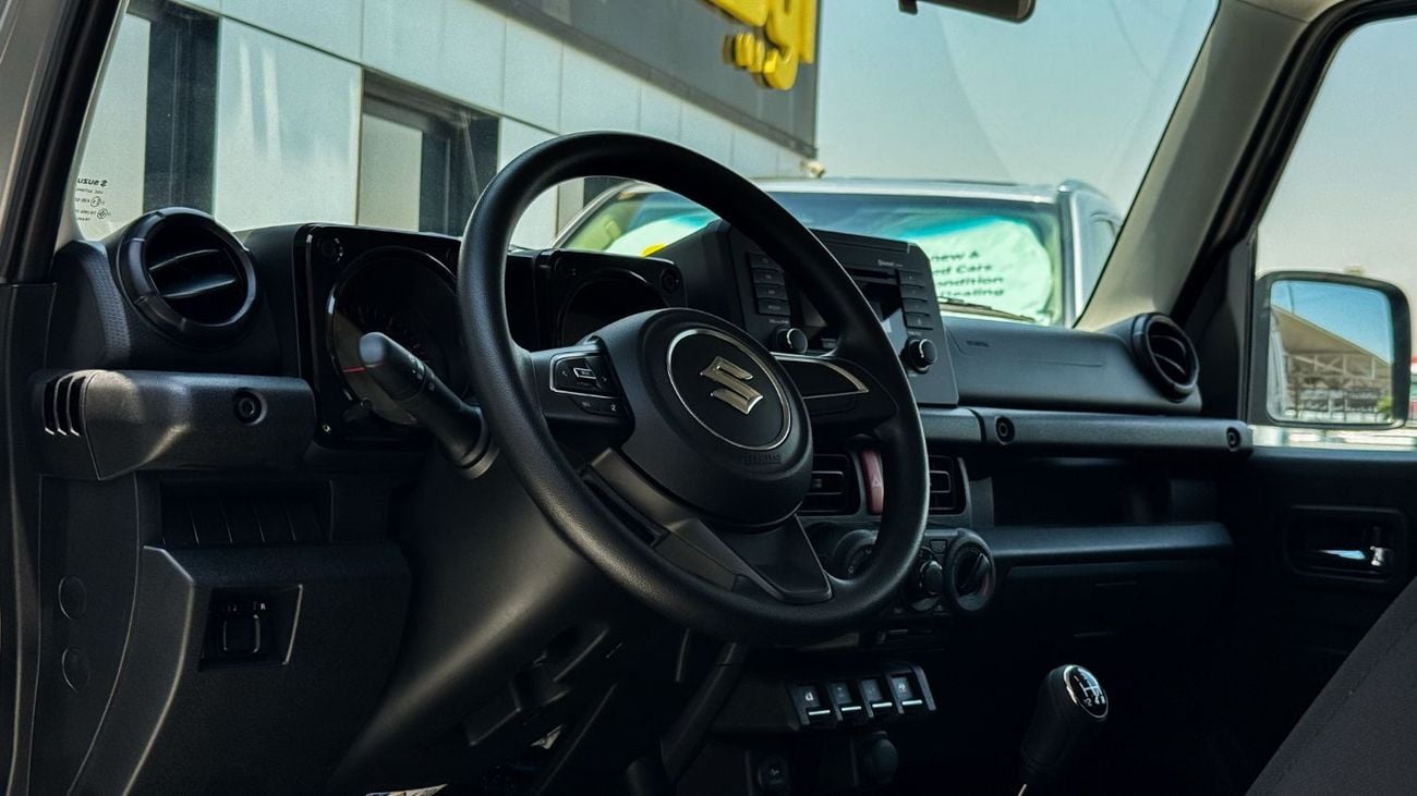 سوزوكي جيمني GL Manual Transmission GCC Specs 2026 Brand New 1.5L 4 Cylinders