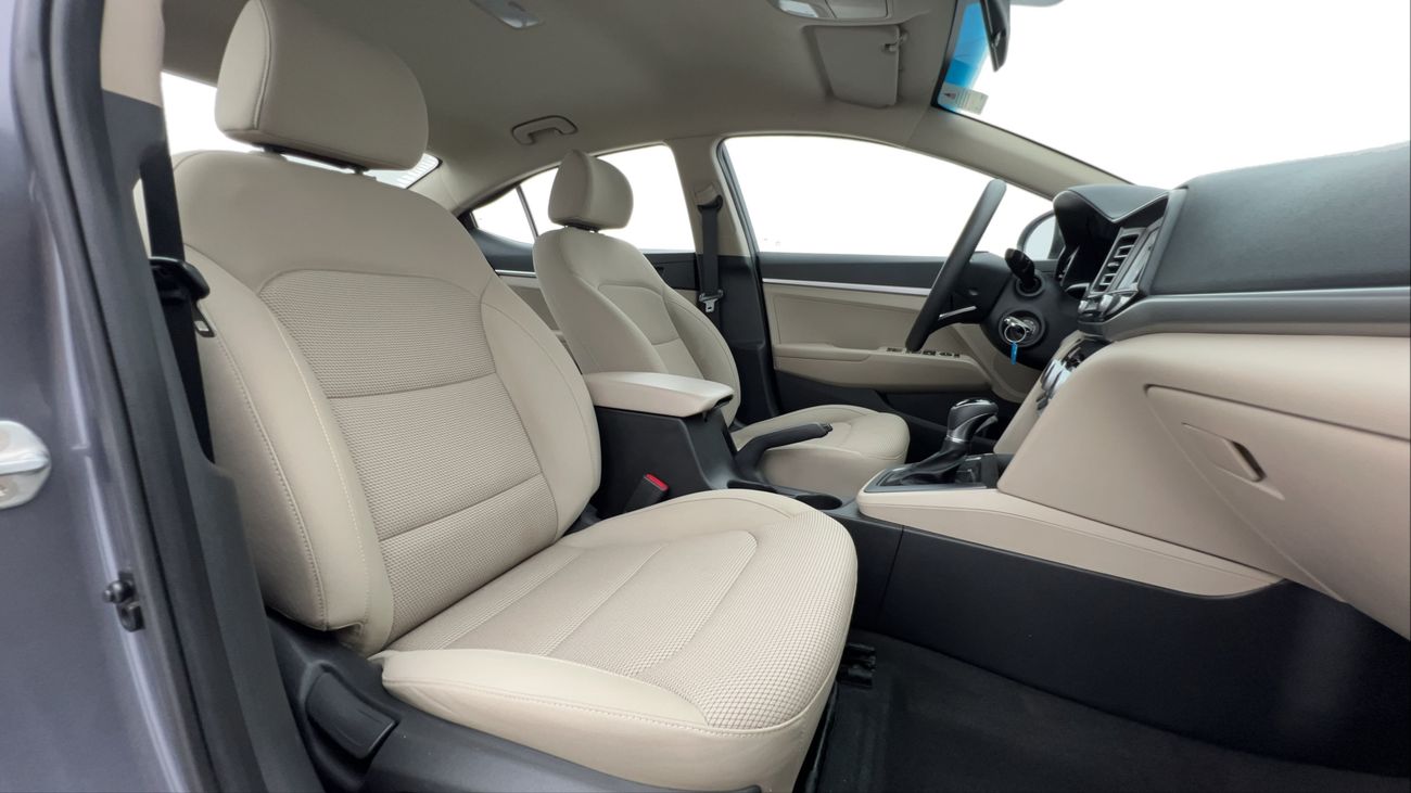 Hyundai Elantra 1600