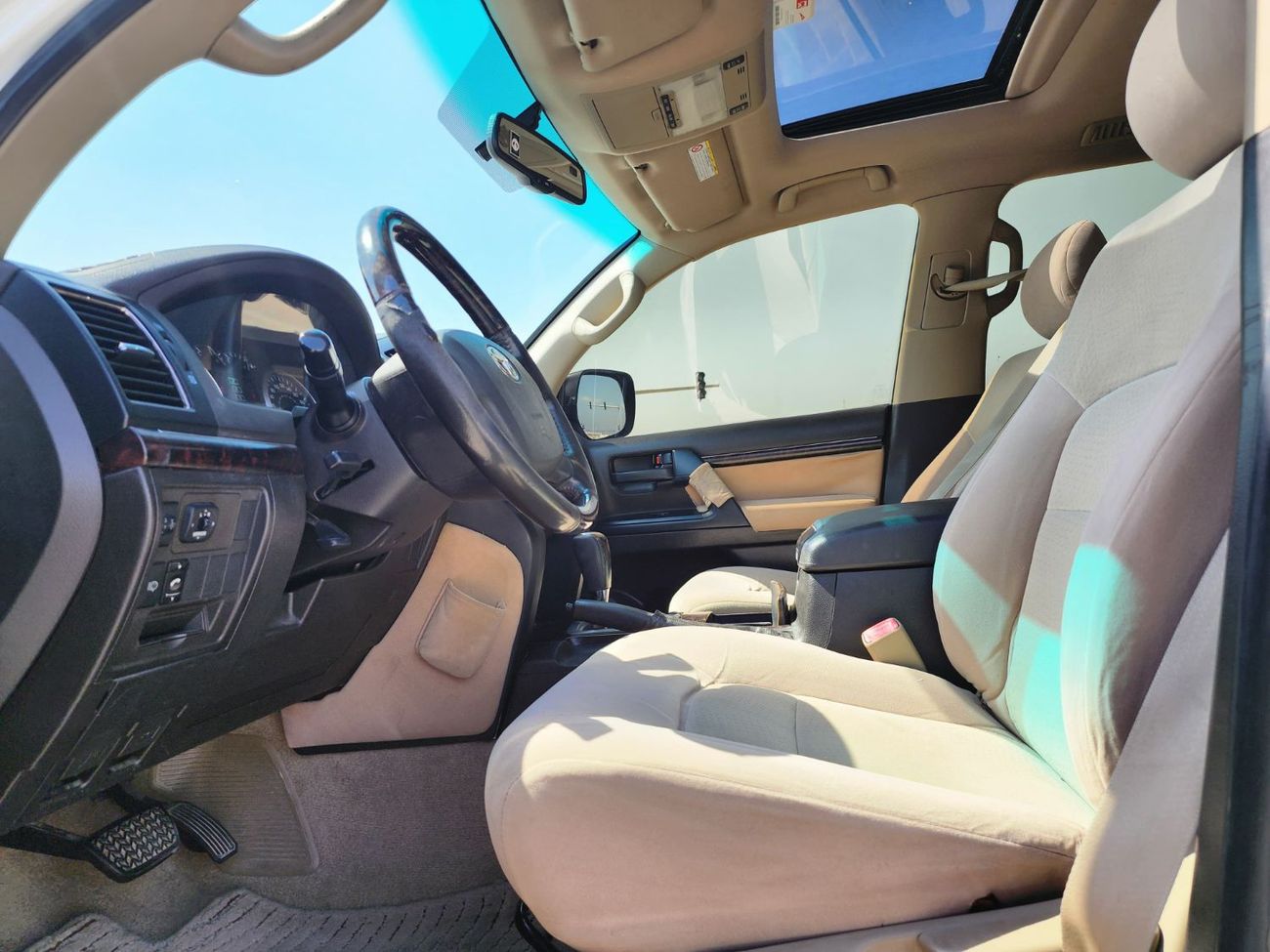 Toyota Land Cruiser GX.R V8