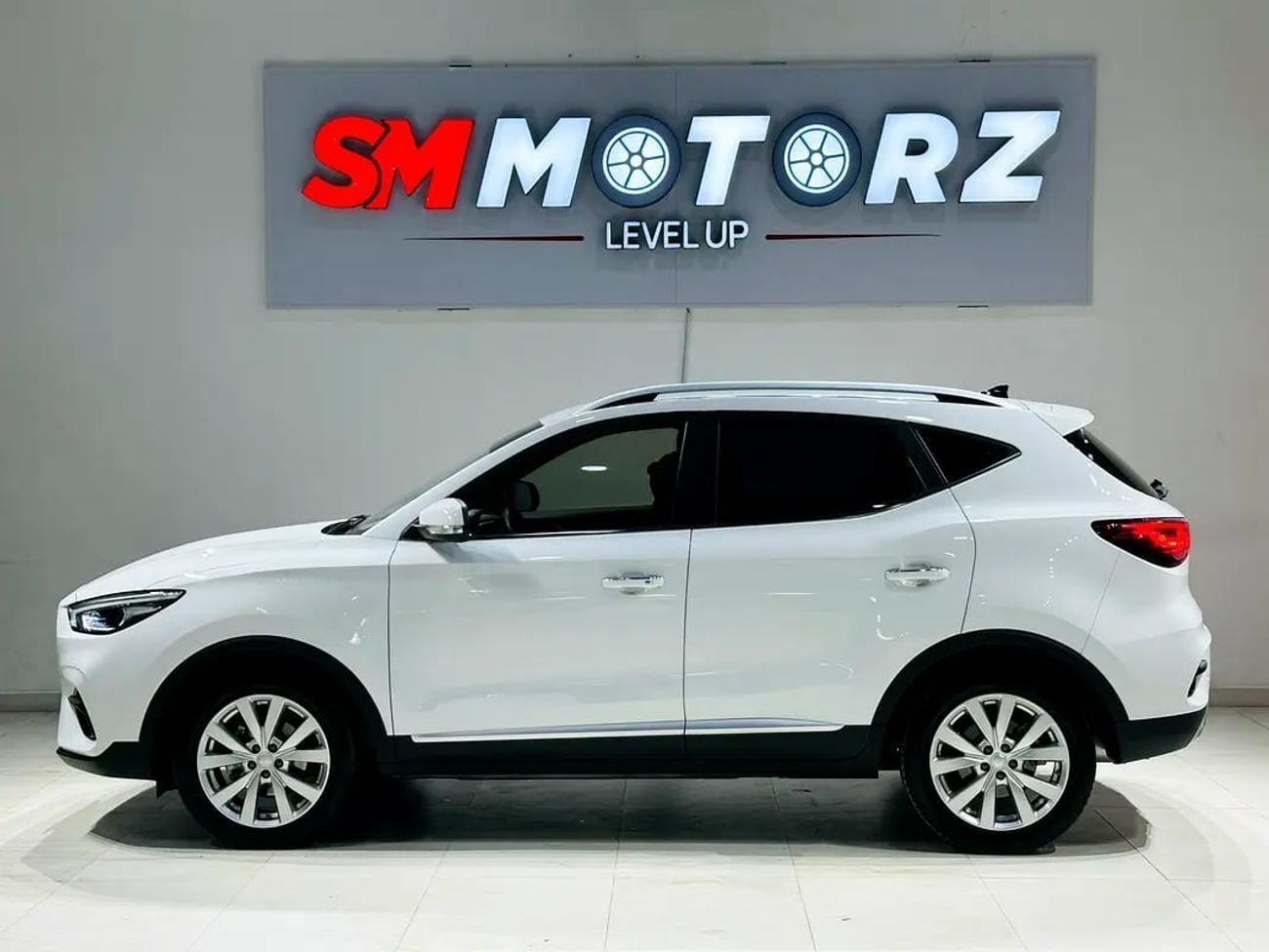 MG ZS EV COM, миниатюра 5