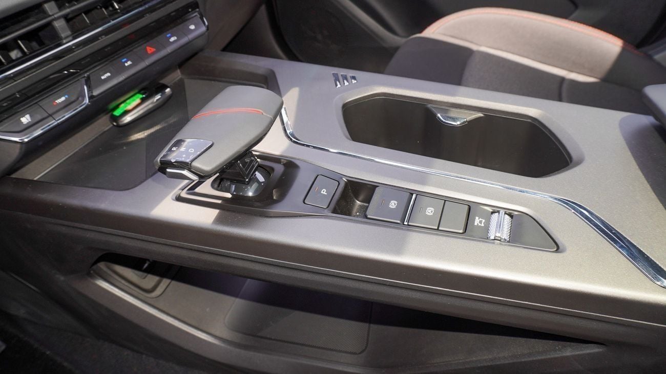 Changan X5 Plus Brand New Changan X5Plus 2024 1.5L FWD Petrol|White/Black|N-X5-PLUS-24-1.5| FOR EXPORT AND LOCAL