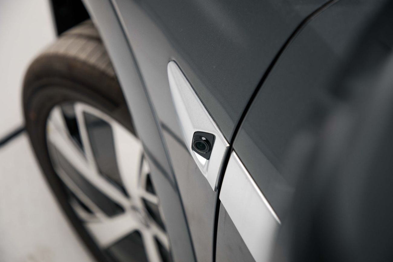 بي واي دي تانغ ل EV RWD