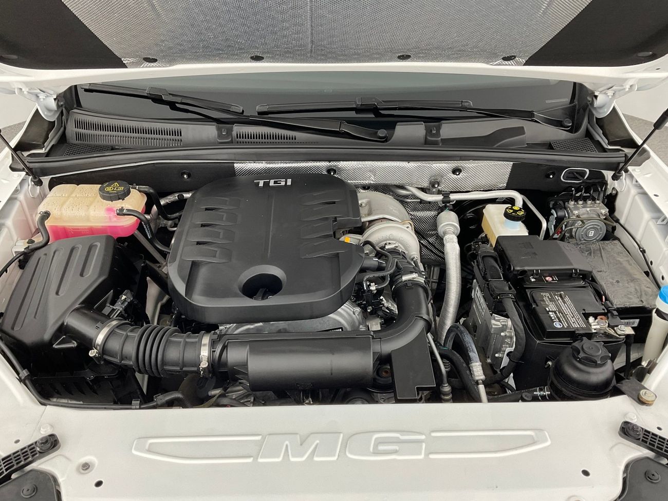 ميتسوبيشي باجيرو GLS Highline | ضمان مجاني لمدة عام | 0 دفعة أولى