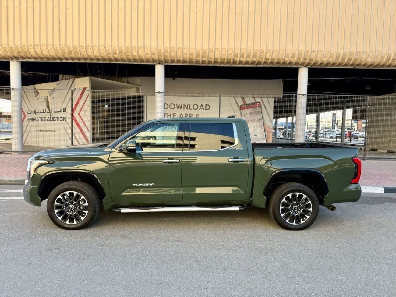 Toyota Tundra TOYOTA TUNDRA LIMITED| 3.5 TWIN TRUBO | FULL OPTION | PANORAMIC | UAE PASS | 4X4