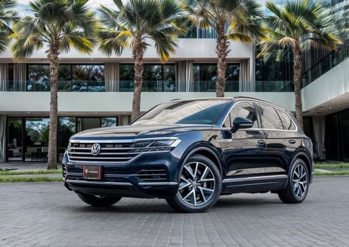 Volkswagen Touareg Highline Touareg Highline | 2,155 P.M | 0% Downpayment | TOUAREG HIGHLINE VOLKSWAGEN MAINTAINED