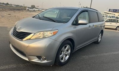 Toyota Sienna XLE