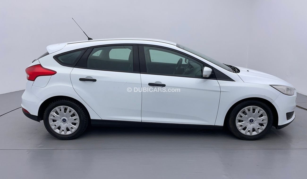 فورد فوكاس AMBIENTE 1.6 | بدون دفعة مقدمة | اختبار قيادة مجاني للمنزل