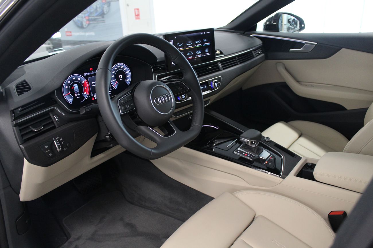 أودي A5 A5 Sportback 40 TFSI 190hp Black Edition (Ref#5775)