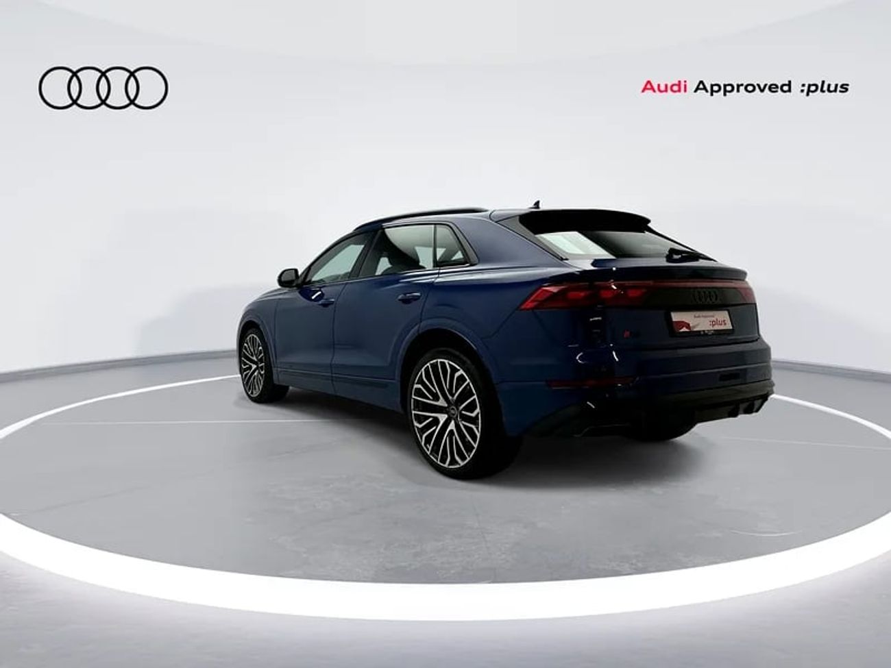 Audi Q8 55 TFSI quat 340hp Luxury (Ref# 020190)