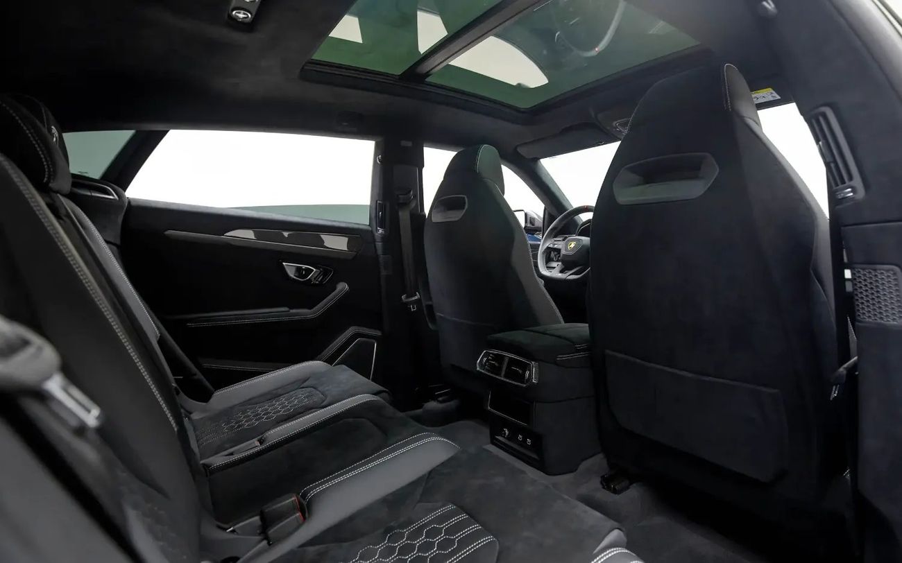 Lamborghini Urus 4.0T V8 Performante - Japanese Spec