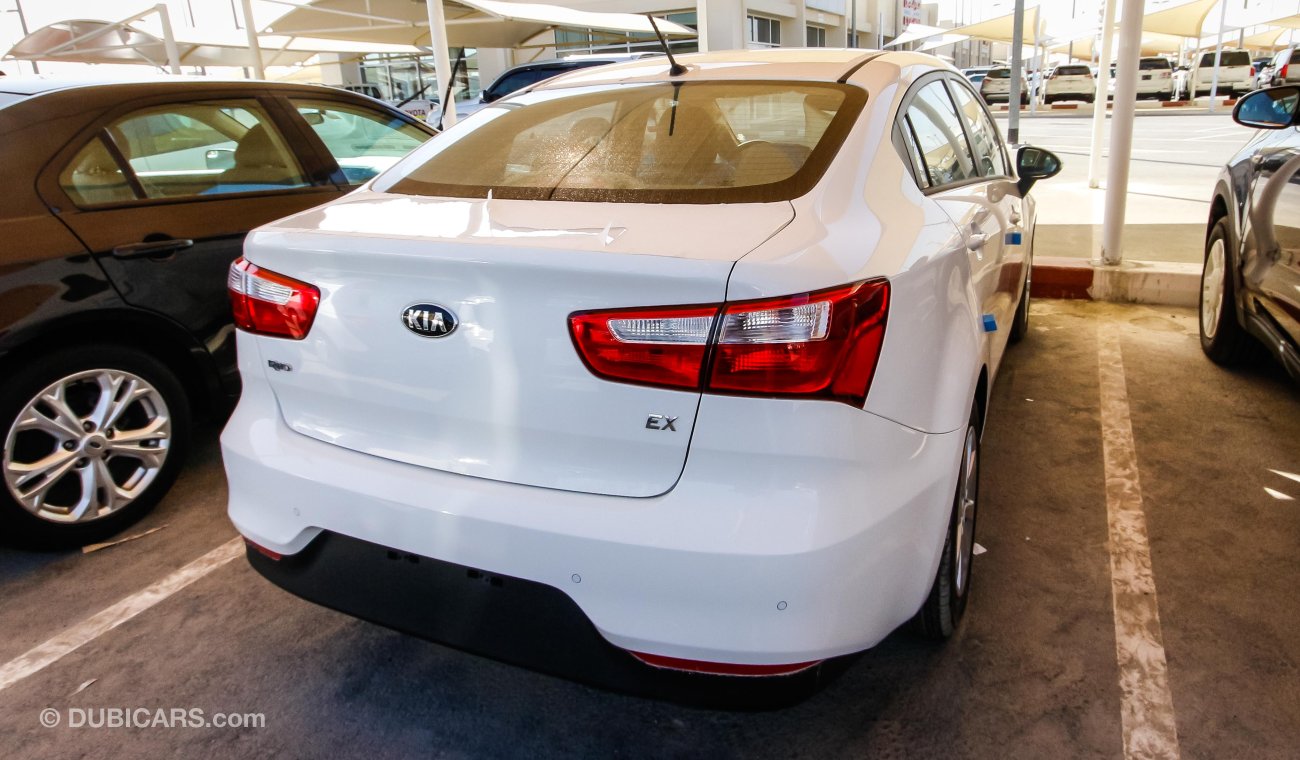 Kia Rio EX