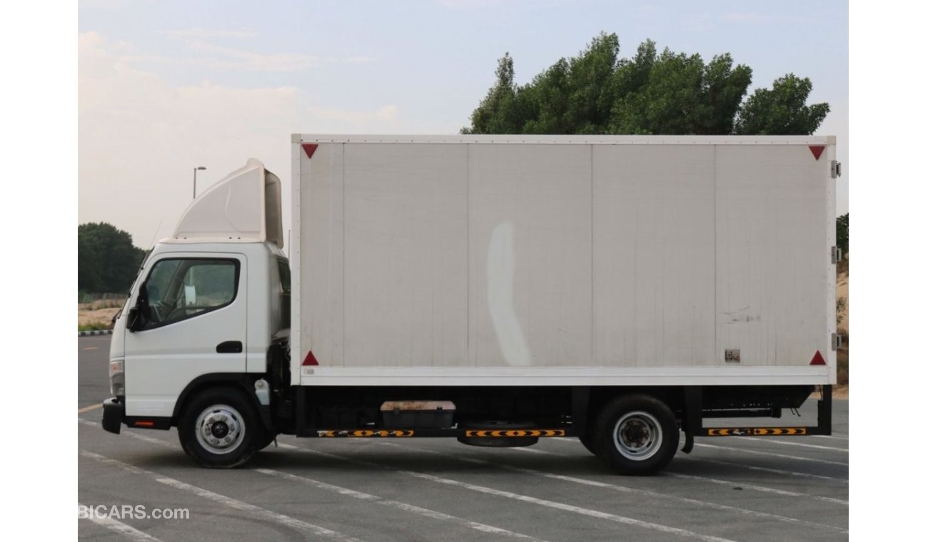 ميتسوبيشي فوسو 2017 | FUSO CANTER LONG CHASSIS DRY BOX WITH GCC SPECS AND EXCELLENT CONDITION