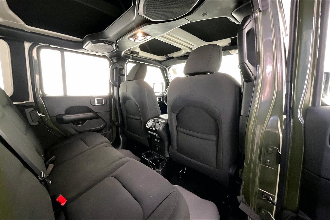 Jeep Wrangler Sahara Unlimited | Guaranteed Warranty | 0 Down Payment