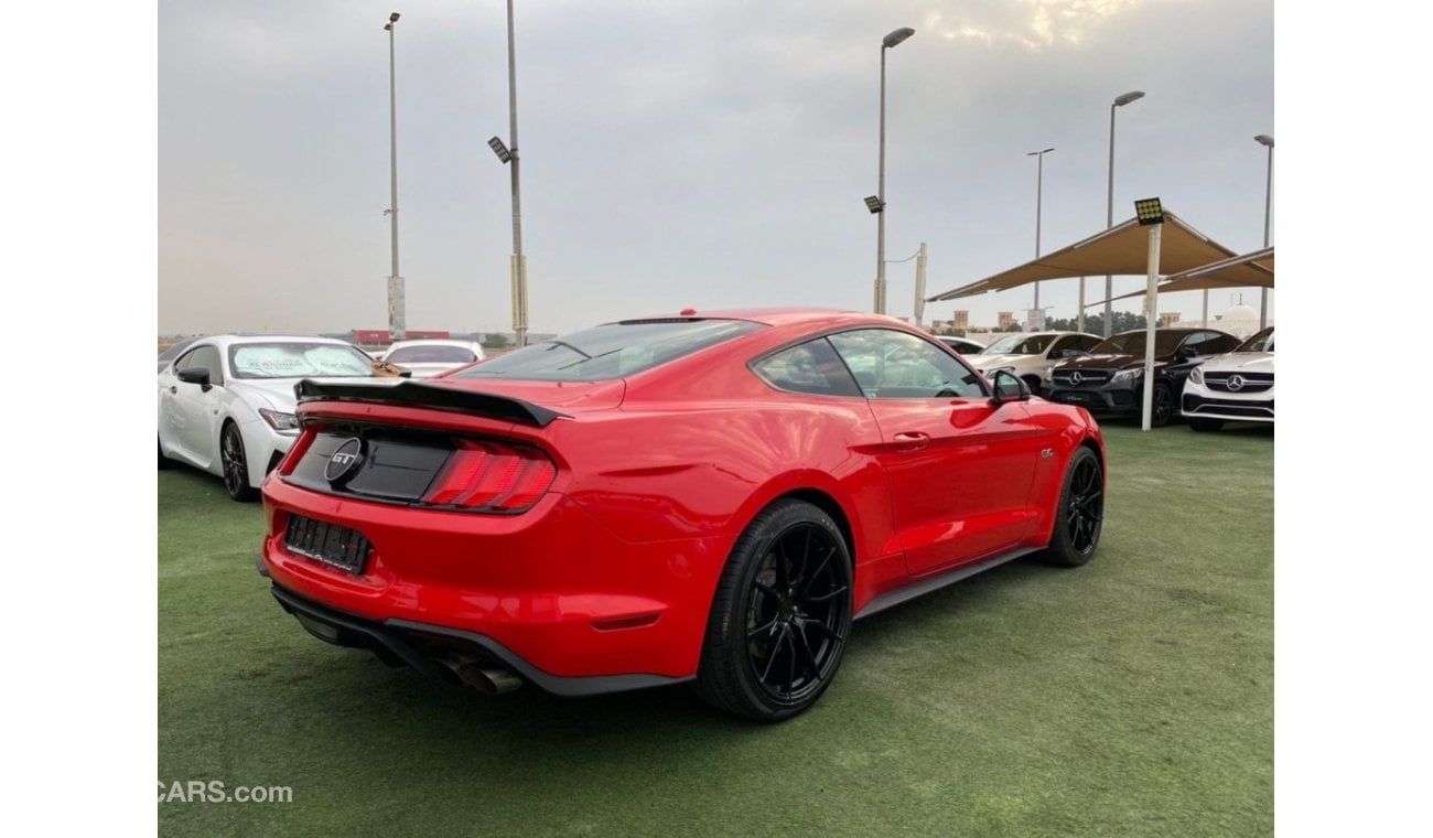 Ford Mustang GT