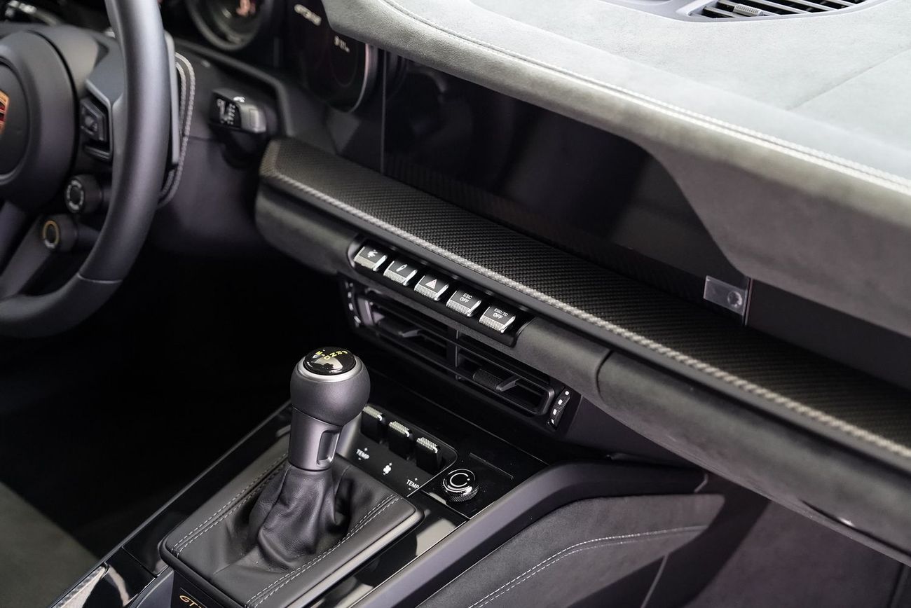 بورش 911 GT3 RS 4.0L (520 HP) Coupe