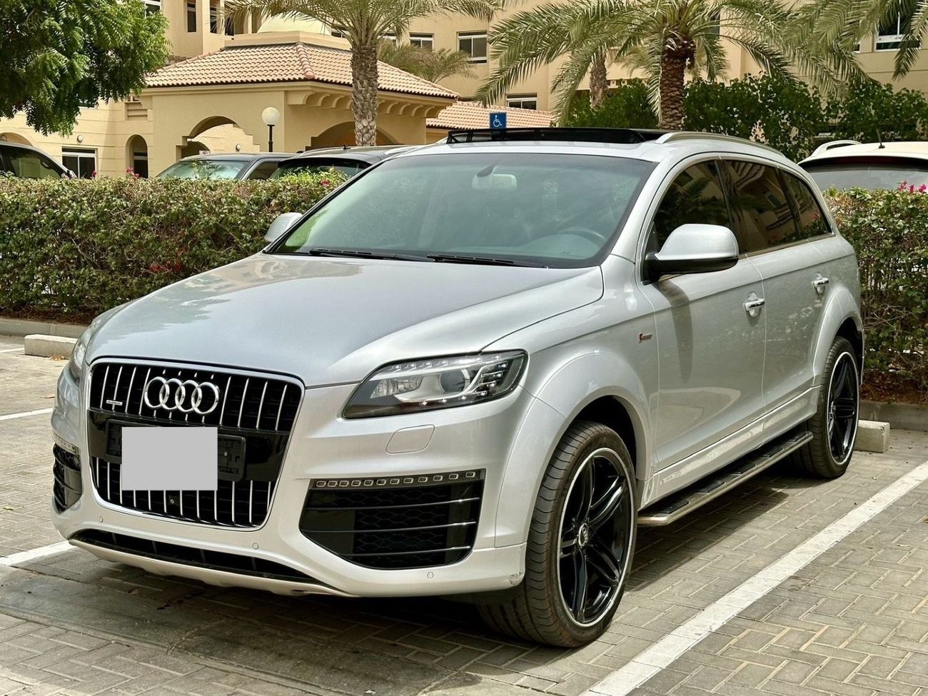 أودي Q7 40 TFSI quattro