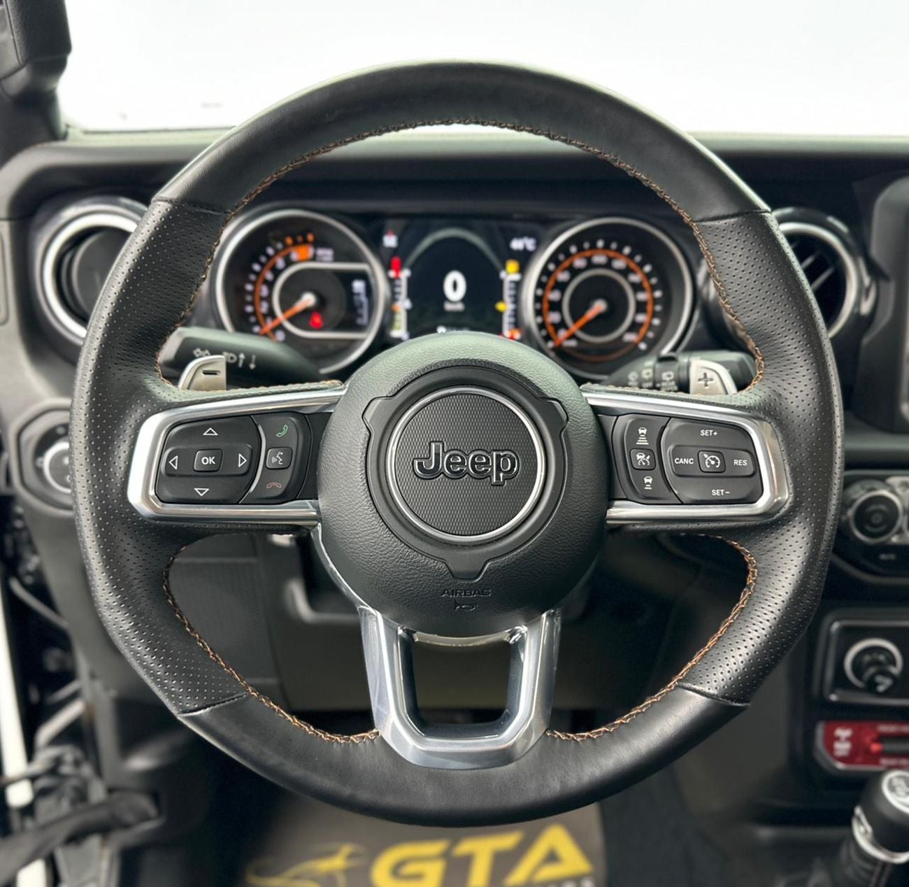جيب رانجلر أنليميتد 2023 Jeep Wrangler Rubicon 392 SRT, Feb/2027 JEEP Warranty, Excellent Condition, GCC