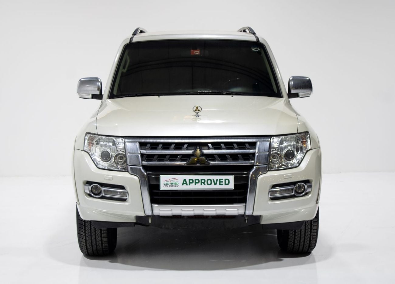 ميتسوبيشي باجيرو GLS Highline 3.0L (177 HP)