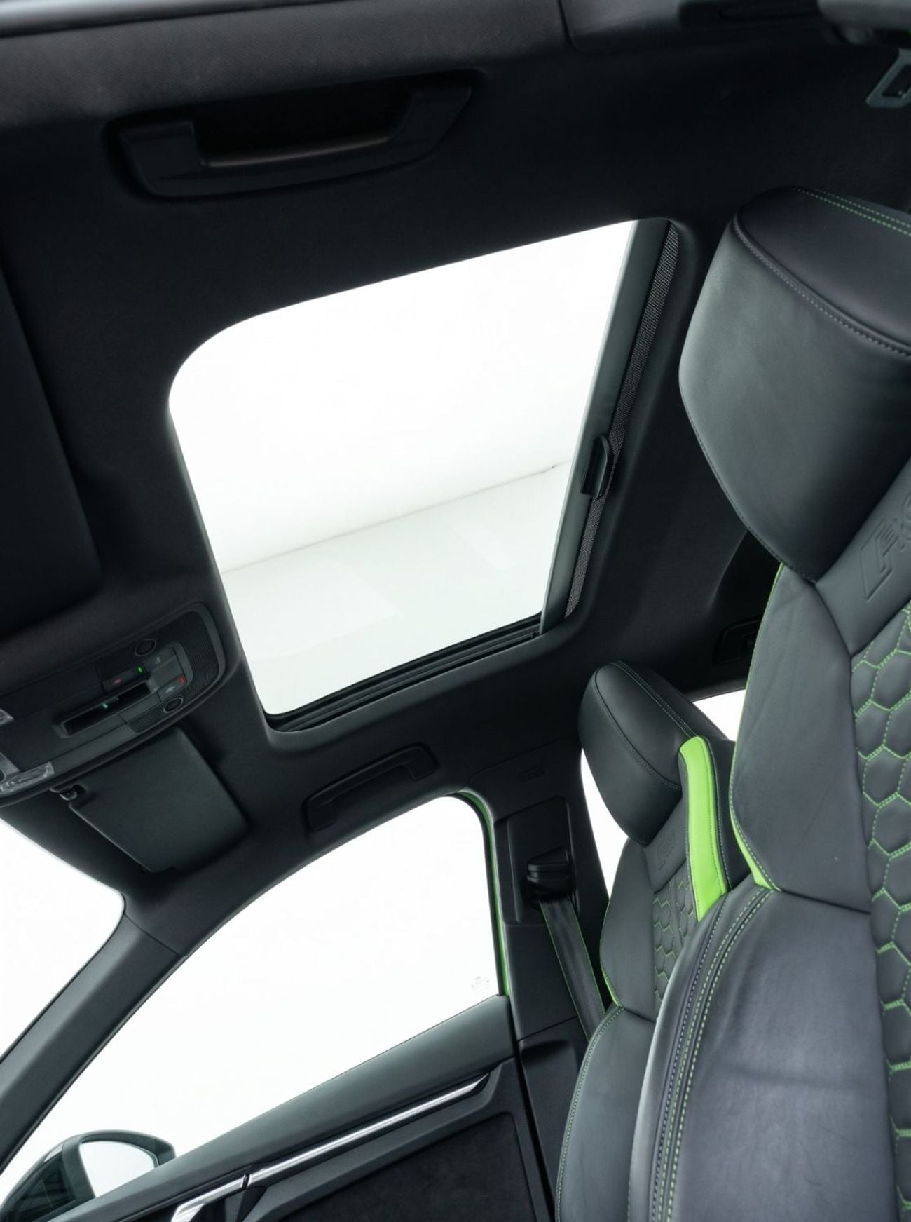 Audi RS3 STANDARD 2022 | Original Paint l AED 3,427 / Monthly