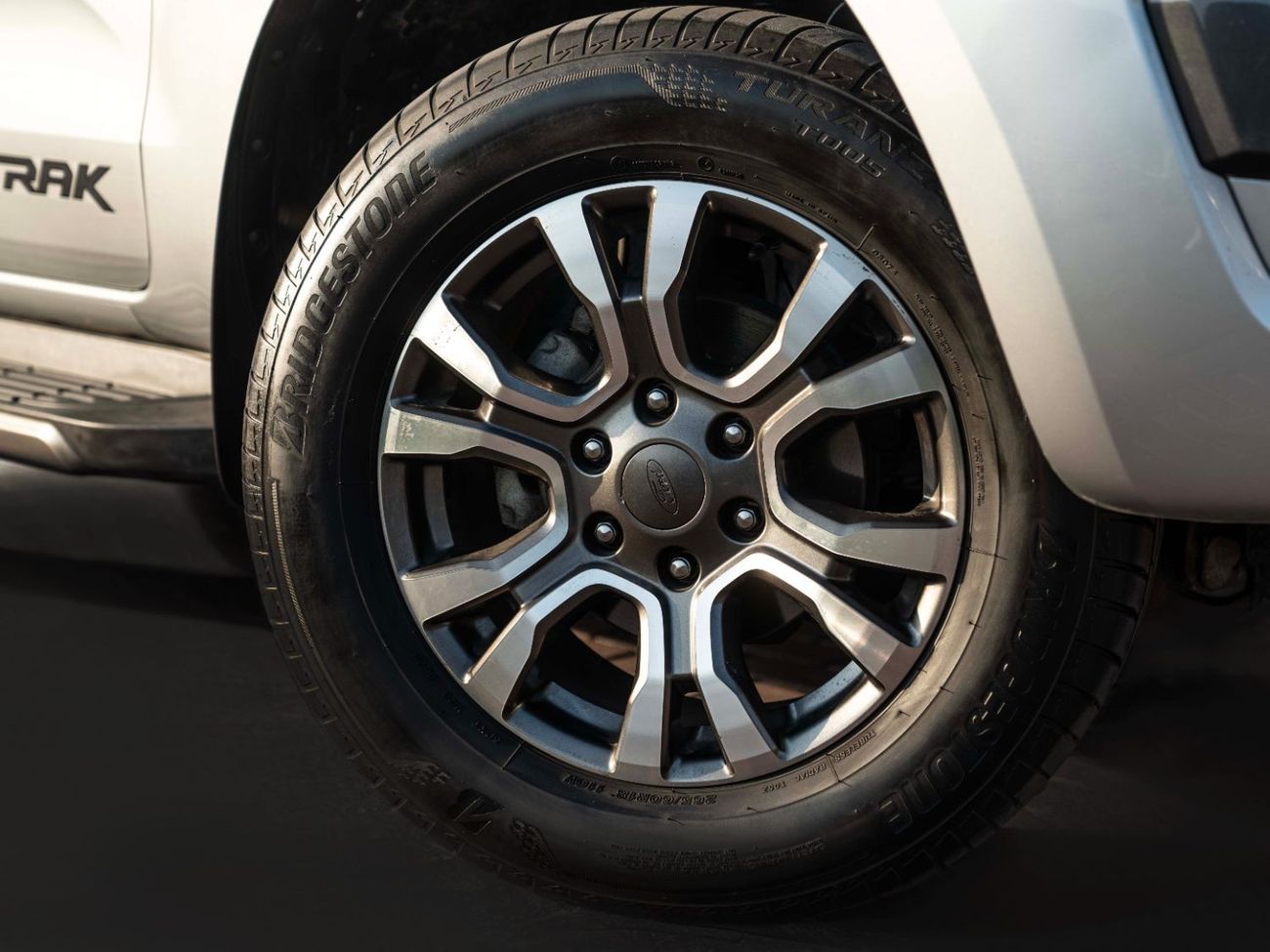 فورد رانجر AED 1,258 • RANGER WILDTRAK • 3.2L TURBO DIESEL ENGINE • FULL SERVICE HISTORY • PRISTINE CONDITION