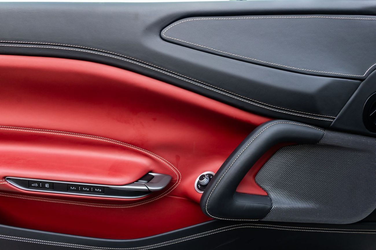 Ferrari GTC4 Lusso GTC4Lusso