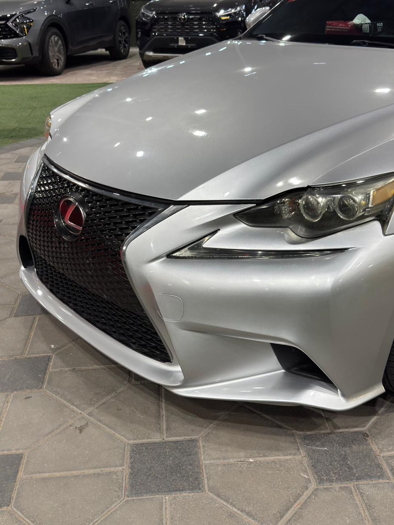 لكزس IS 250 F Sport 2.5L