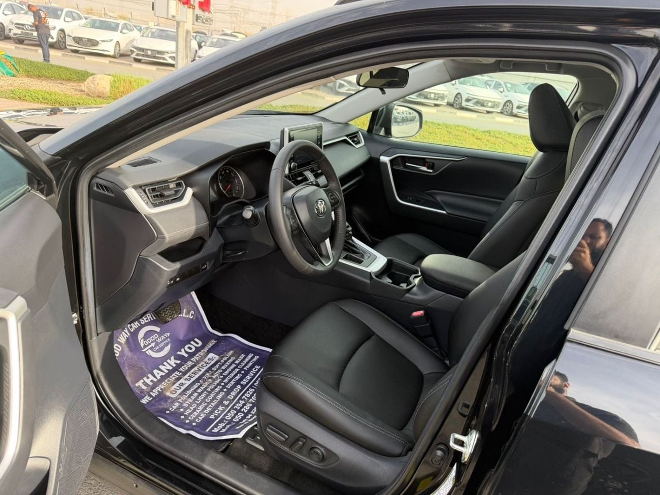 Toyota RAV4 2019 TOYOTA RAV4 XLE Full Option