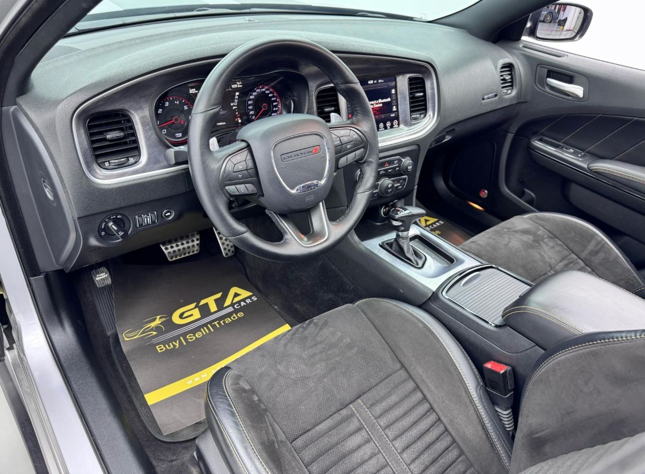 دودج تشارجر Daytona R/T 5.7L 2017 Dodge Charger R/T Daytona 345 Hemi, Full Dodge Service History, GCC